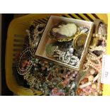 A quantity of vintage dress jewellery to