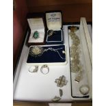 A quantity of silver jewellery to inc ri