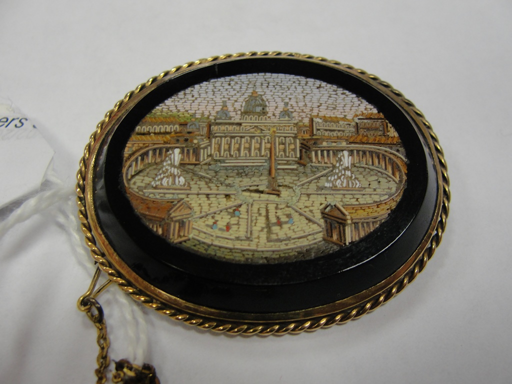 A 19th Century Micro-Mosaic Brooch: 
de - Image 2 of 2