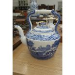 A large Spode Italian pattern kettle (1816)