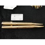 A 9ct Yard lead pen and pencil