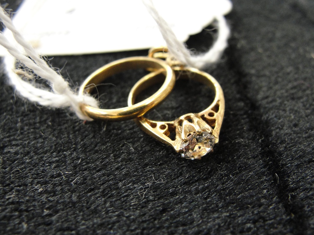 9ct wedding band and engagement rings charm for bracelet
