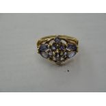 A 9ct malne stone dress ring