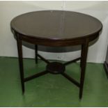 An Edwardian mahogany centre table