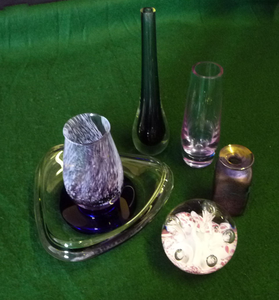 Six pieces of art glass including Selkirk glass