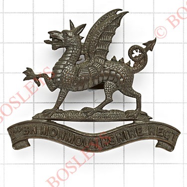 Welsh. 2nd Bn. Monmouthshire Regiment post 1908 OSD bronze cap badge. A fine die-cast example. (KK