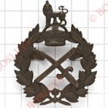 General’s post 1902 OSD bronze cap badge.A good die-cast example. Royal crest and laurel wreath with