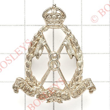 Indian Army. 8th Cavalry post 1922 Officer’s silver collar badge.British die-cast crowned wreath