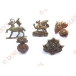 5 WW2 plastic economy Infantry cap badges. Queens ... Buffs (Stanley) ... Northumberland