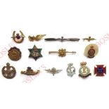 14 regimental sweetheart brooches etc. RAF (enamelled wings on horseshoe ... RAF Air Gunner (brass &