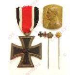 German Third Reich 1939 Iron Cross 2nd Class and other items. A fine example with magnetic centre (