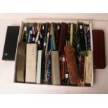 A good collection of vintage fountain pens and pencils including Parker and Conway Stewart