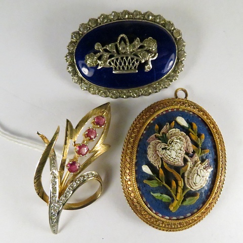 A 19th century yellow metal micro mosaic brooch, a peridot ruby and diamond brooch and a silver pas