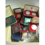 A Collection of mainly cased modern Commemorative issues, to include silver proof Crowns, a 1902