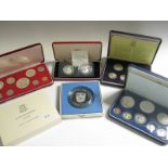 A small collection of World Proof Coins, to include a Panama 1974 silver 20 Balboas, Iceland 874