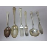 A part set of Edward VII silver Cutlery engraved initial G, London 1909, viz 12 Dinner Forks, plus