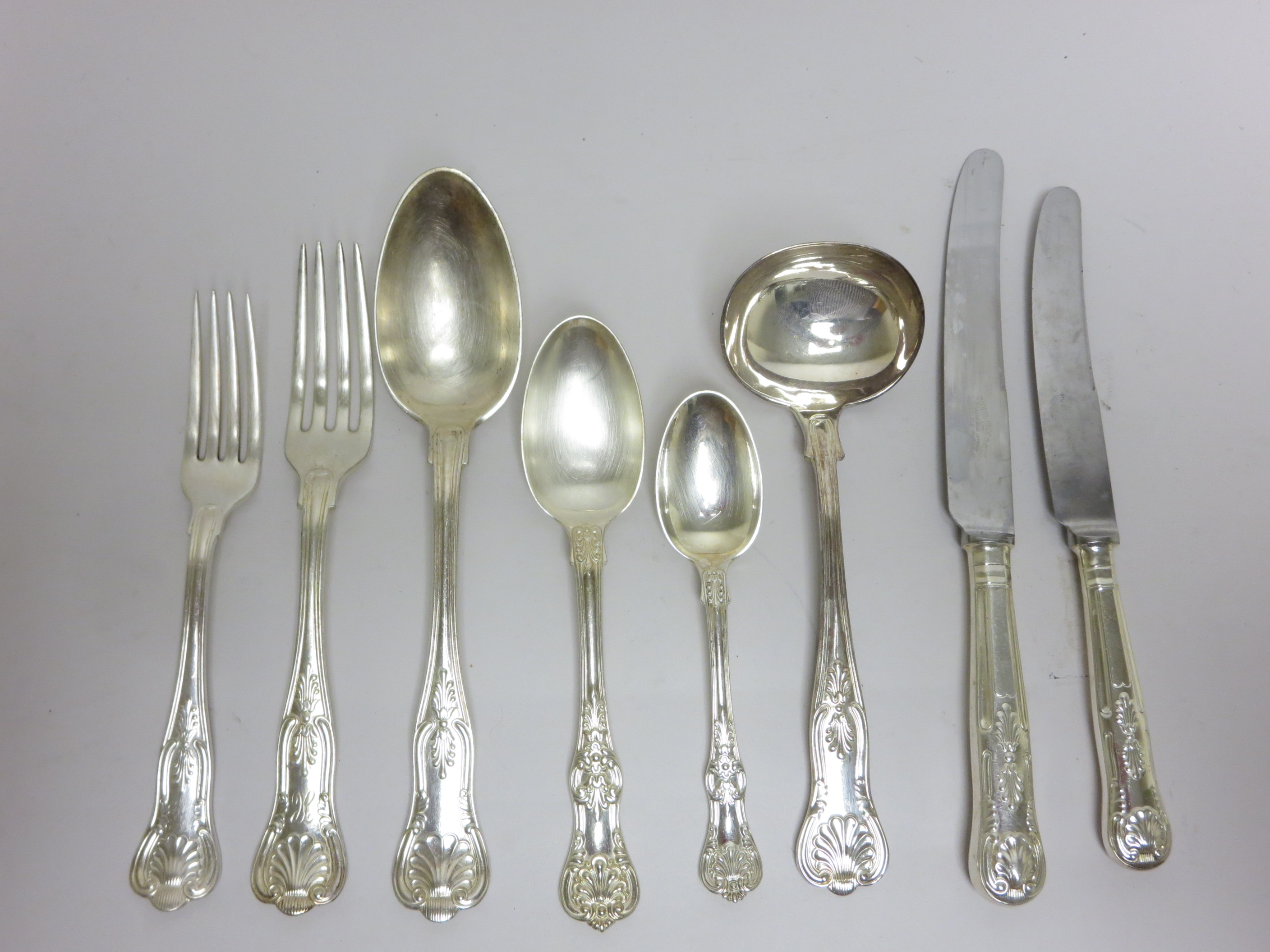 A quantity of kings pattern Cutlery by Gorham, etc. viz: 7 large forks, 8 small forks, 9 large - Image 2 of 3