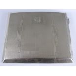 A Gentleman's Solid Silver Cigarette Case, Birmingham hallmark, mm. JG Ltd, dated 1933.