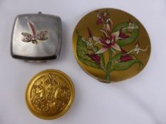 A collection of Vintage Compacts, including Vogue, Ganities, Dragon Fly and a continental Art