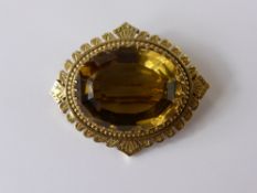 A 9 ct Gold and Quartz Lady's Edwardian Citrine Brooch, .m.m H & SL, the brooch having a classical