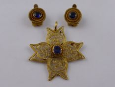 An Indian 18 ct Gold Filigree Brooch and Earrings. Brooch 6 x 5 mm sapphires, earrings 5 x 4.5 mm