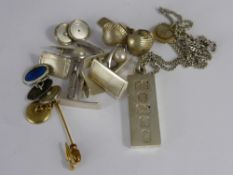 A Collection of Miscellaneous Jewellery, including silver cuff links, shell form cuff links,