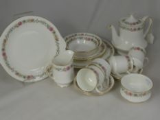 A Part Paragon  " Belinda "  Dinner / Tea Service comprising two vegetable serving dishes with lids,