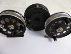 A Miscellaneous Collection of Vintage Fly Reels including two Strike Right, 1 Duracast De Luxe,