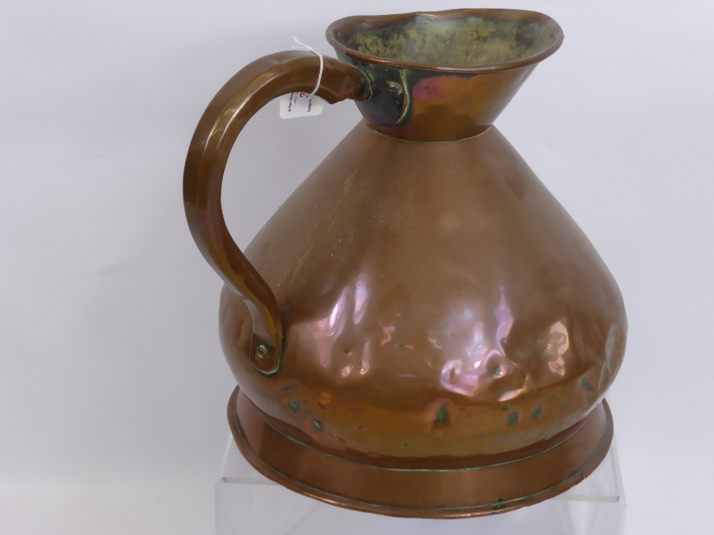 An Early Large 2-Gallon Copper Water Vessel, approx 32 cms high.