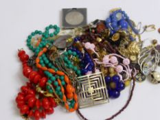 A Collection of Miscellaneous Costume Jewellery, including necklaces, bracelets, pendants etc.