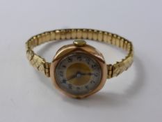 A Lady's 9ct Gold Vintage Wristwatch.