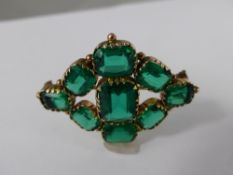 A Lady's Vintage 9 ct Gold (tested) Green Stone Brooch.