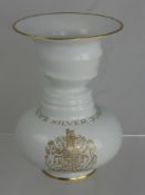 A Kaiser Royal Silhouette Vase, in the original box, nr 193 of 500, with the certificate of