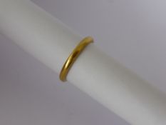 A 22 ct Gold Wedding Ring, size M, approx wt 2.9 gms.