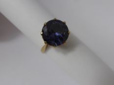 A Lady's 9 ct Gold, 9 Ct stamped Amethyst Ring, size Q, approx wt 4 gms.