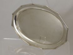 A Silver Oval Card Tray, Birmingham hallmark, dated 1937, mm David Moss & Co, approx 410 gms