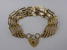 A Lady's 9 Ct Gold 375 Hallmark Gate Link Bracelet, with heart shaped clasp (WF), approx 12 gms.