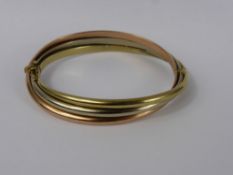 A Lady's 9 Ct Gold 375 Hallmark Bracelet, approx 18 gms.