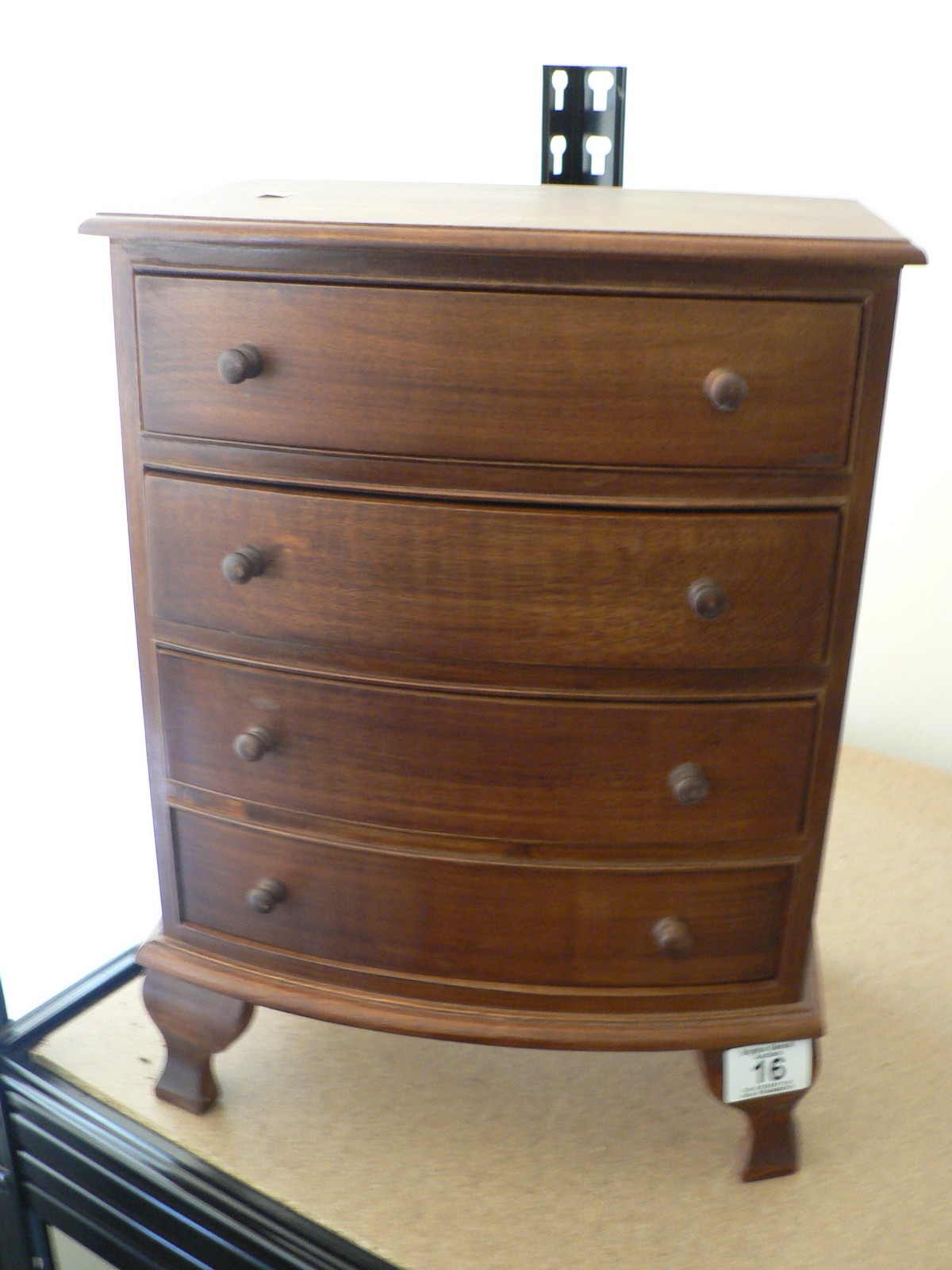 SMALL 4 DRAWER COLLECTORS CHEST