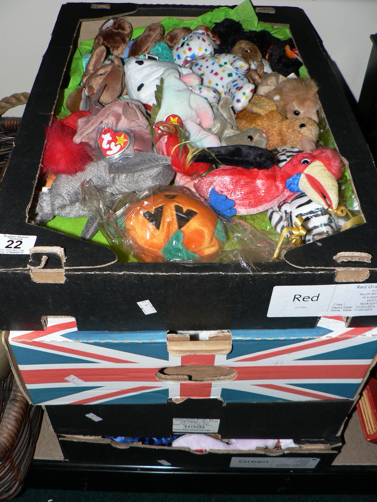 4 BOXES OF BEANIE BABIES