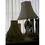 4 TABLE LAMPS WITH SHADES