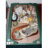 BOX OF MIXED ITEMS INC MINATURE COTTAGES