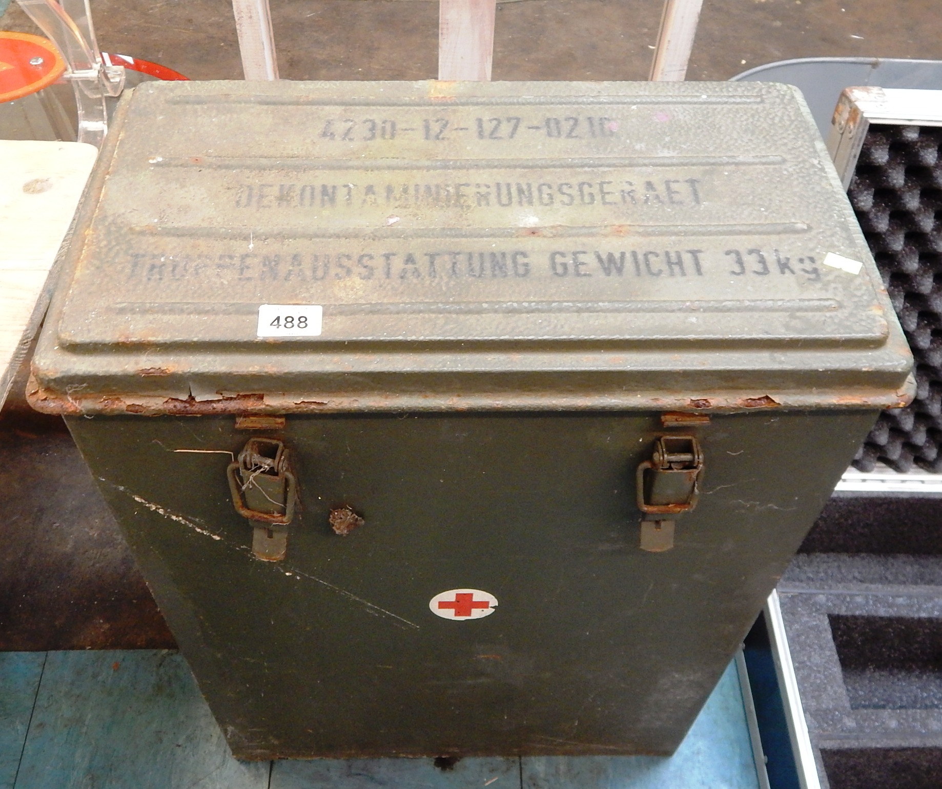 MILITARY GERMAN HOSPITAL CONTAINER