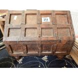 VINTAGE WOODEN BOX