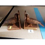 PAIR OF METAL BIRD BOOKENDS