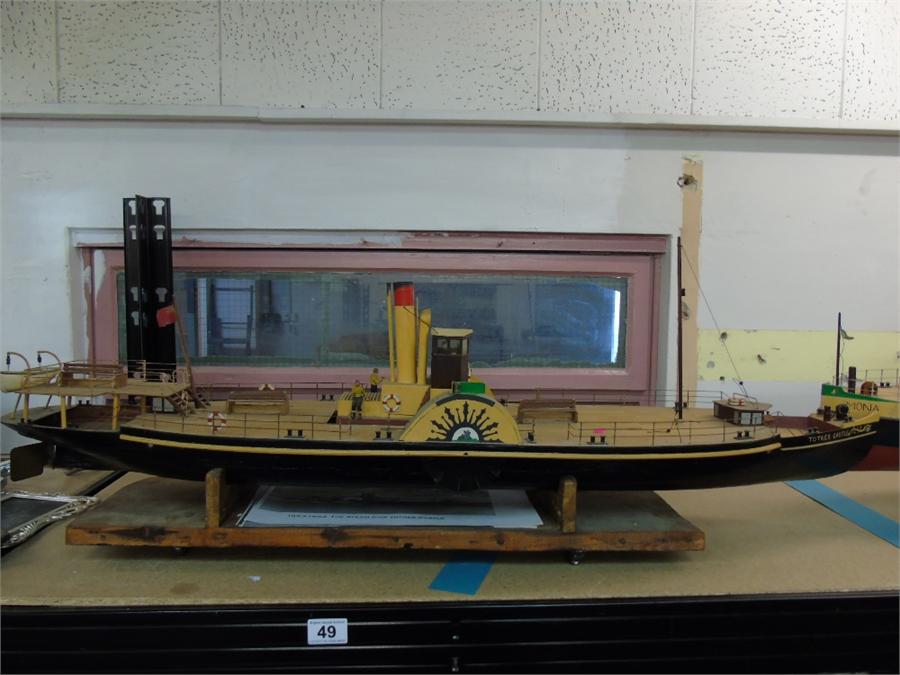 STEAM SHIP MODEL OF 'TOTNES CASTLE'