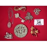 BROOCHES AND NECKLACE SOME SILVER