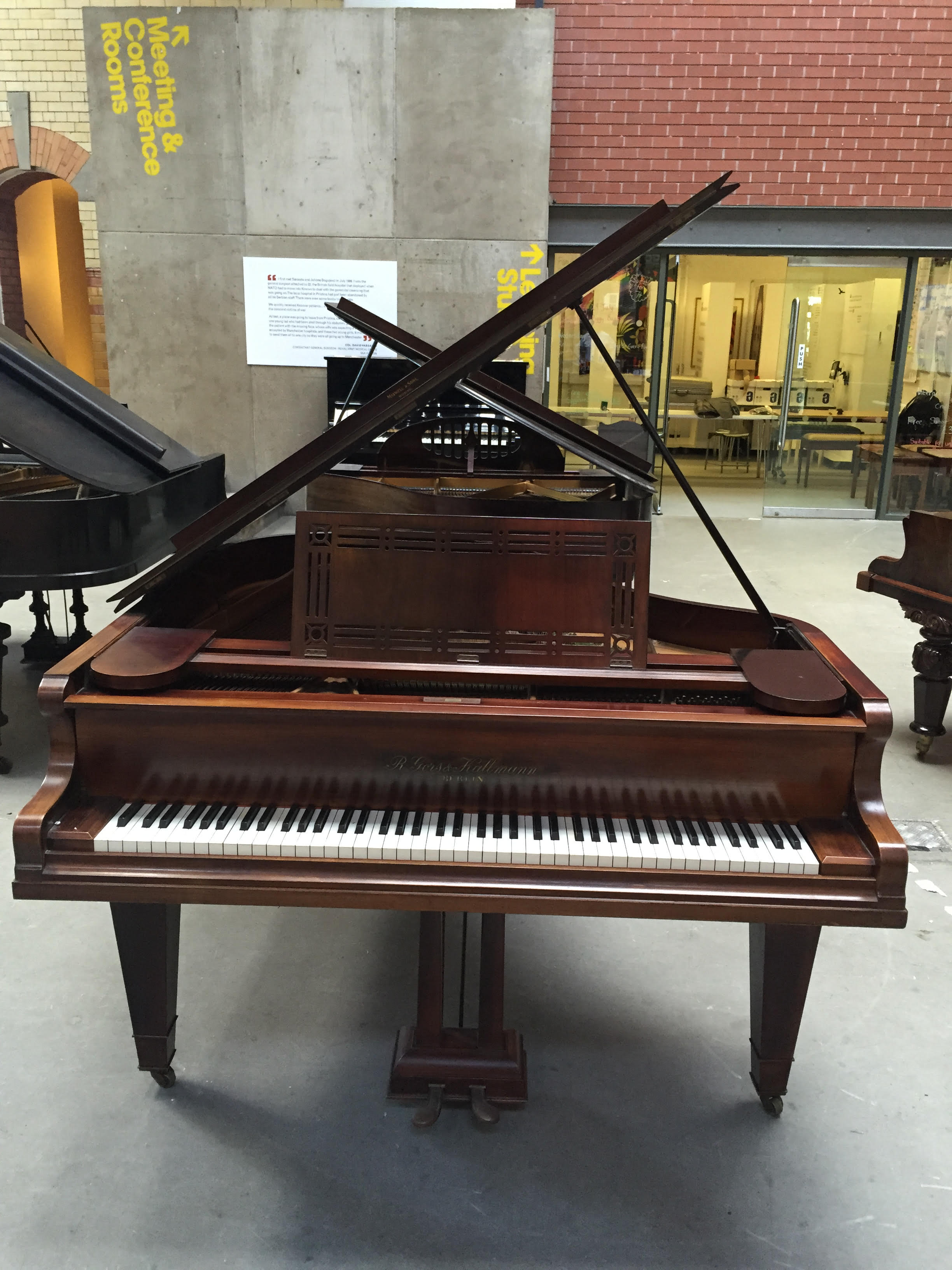 Gors & Kallmann C.1909 A 5ft 6 grand piano in a polished mahogany case raised on square tapered - Image 2 of 10
