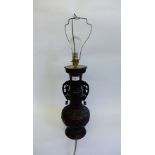 Patinated bronze metal table lamp in the Japanese manner, 40cm high