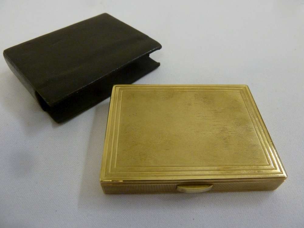 9ct gold card case engine turned in fitted leather case, approx 97.7g